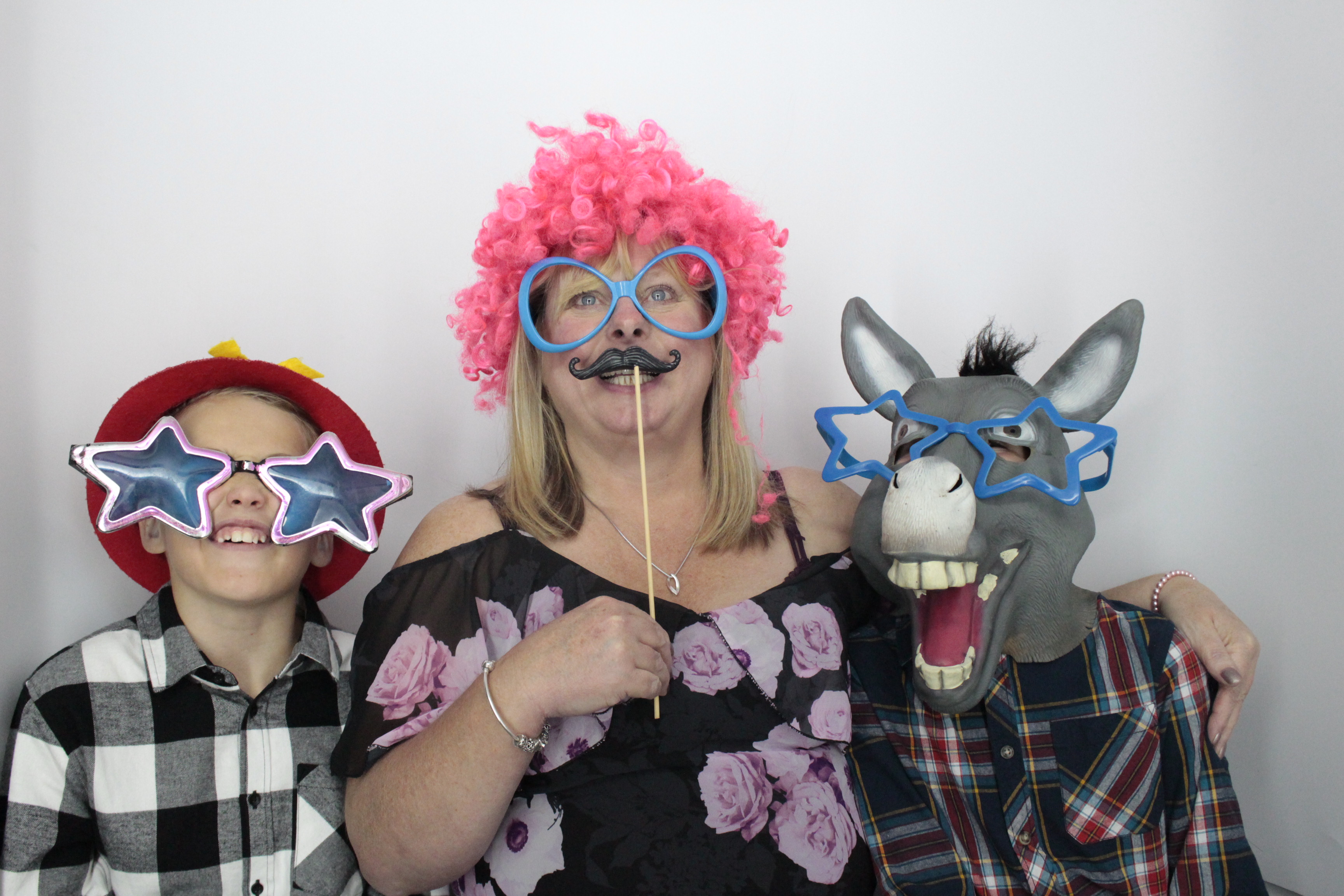 Dorothy's 90th Birthday | View more photos from the event at gallery.myphotoboothexperience.co.uk/u/MyPhotoBoothExperienceLtd/Dorothys-90th-Birthday